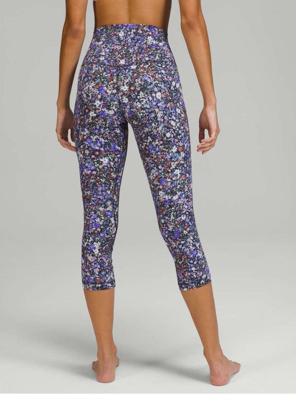 46. Lululemon align floral cropped 21” legging size 2